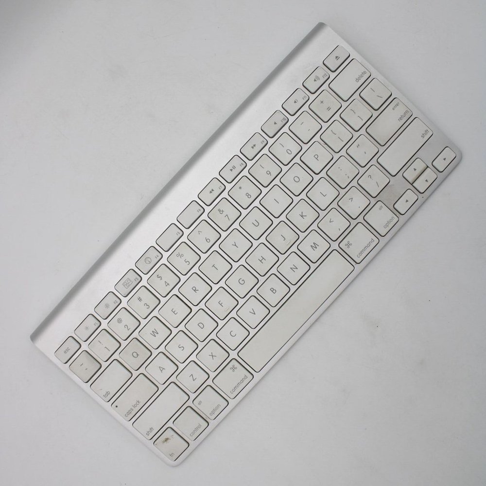 Apple Wireless Keyboard A1255 Bluetooth Magic 2007